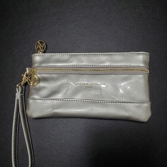 Adrienne Vittadini silver wristlet - Picture 1 of 8